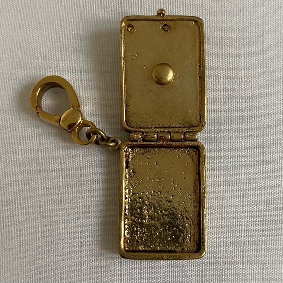 Juicy Couture Green Record Player Charm - Picture 5 of 6